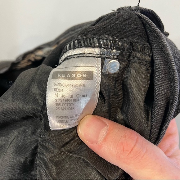 Men’s | Reason 32 paint splatter patch jeans | Size 30 - Picture 8 of 10